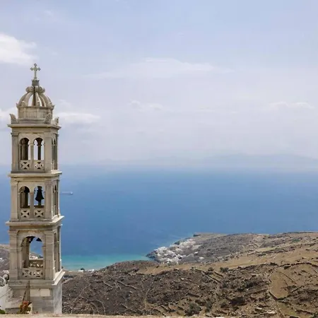 Bisous Tinos