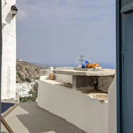 Bisous Tinos Holiday home Kardhiani